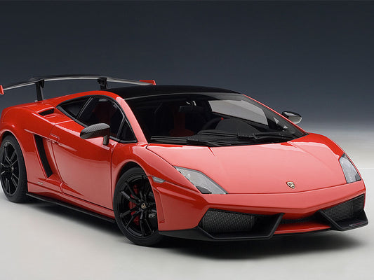 AUTOart scale 1:18 item 74691 Performance Collection Lamborghini Gallardo LP570-4 Supertrofeo Stradale 2011