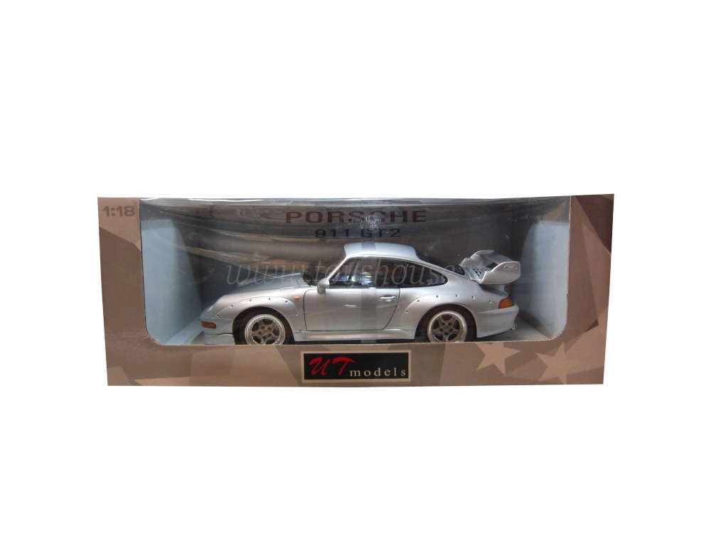 UT Models 1:18 scale item 27831 Porsche 911 GT2 Street