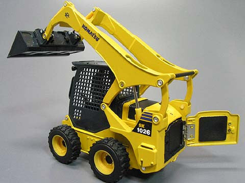 JOAL scala 1:25 articolo 40071 Komatsu SK1026 Skid Steer Loader