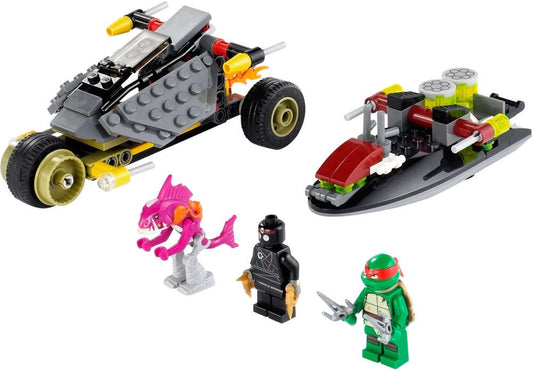 Lego Teenage Mutant Ninja Turtles 79102 Stealth Shell in Pursuit