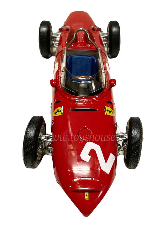 CMC scala 1:18 articolo M068 Ferrari F1 Dino 156 Sharknose P.Hill Campione del Mondo 1961 Edizione Limitata 6.000 pz