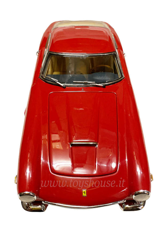 CMC scala 1:18 articolo M046 Ferrari 250 GT Berlinetta Passo Corto/SWB Stradale 1961