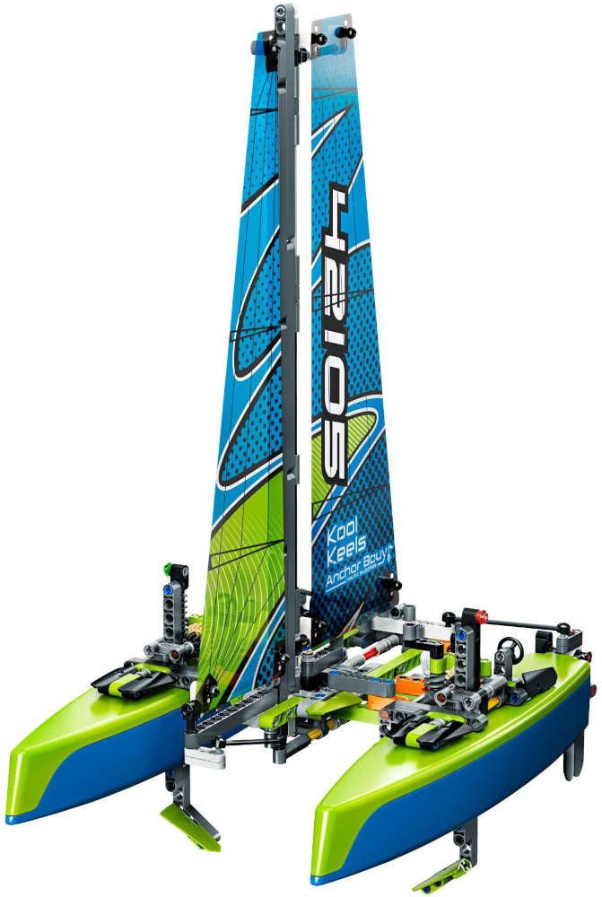 Lego Technic 42105 Catamarano