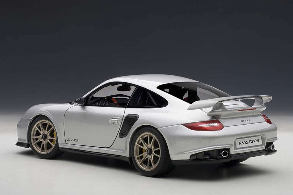AUTOart scala 1:18 articolo 77961 Performance Collection Porsche 911 (997) GT2 RS