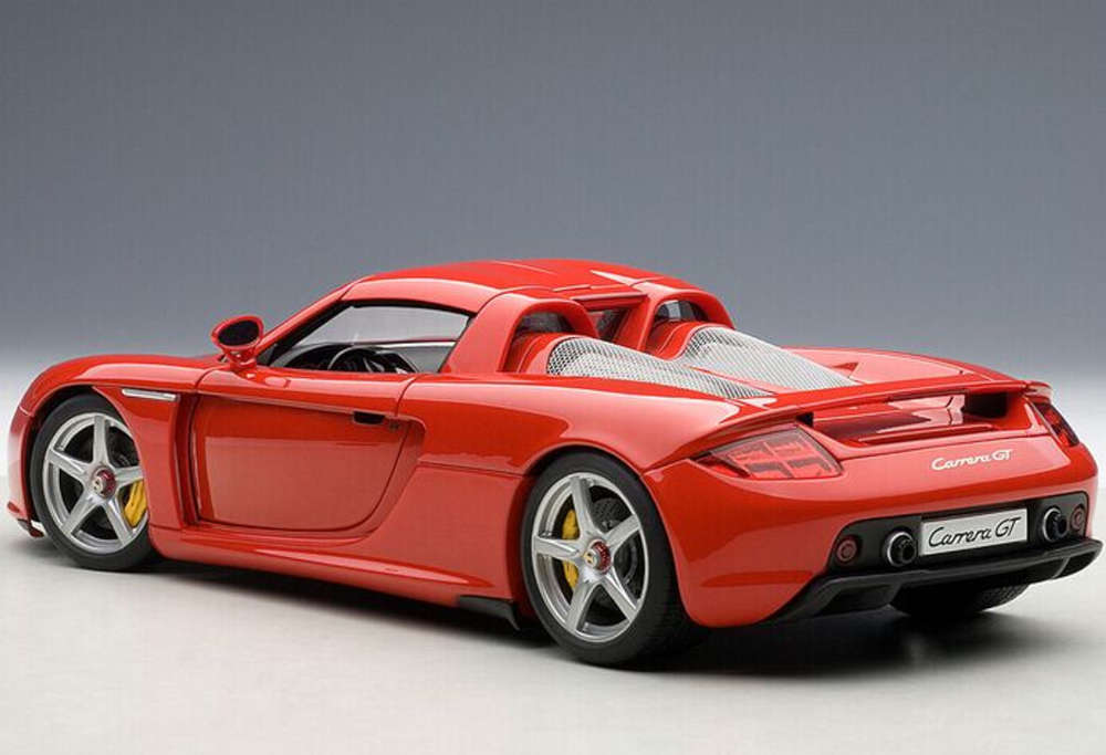 AUTOart scala 1:18 articolo 78044 Millennium Collection Porsche Carrera GT 2003