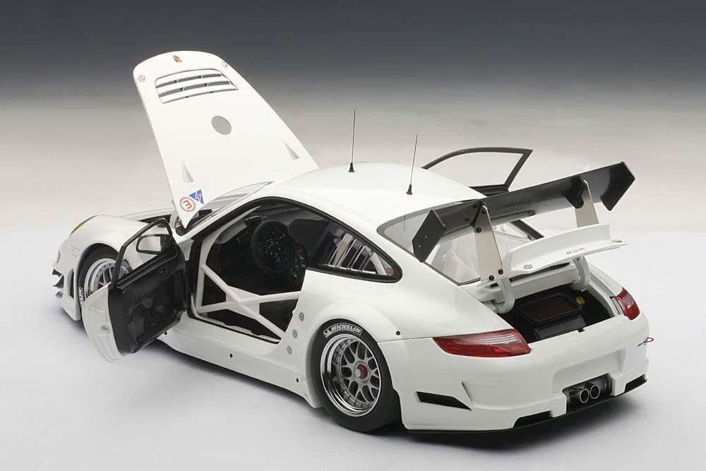 AUTOart scala 1:18 articolo 81073 Racing Division Collection Porsche 911 (997) GT3 RSR 2010