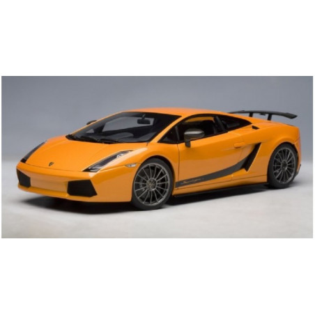 AUTOart 1:18 scale item 74581 Performance Collection Lamborghini Gallardo Superleggera