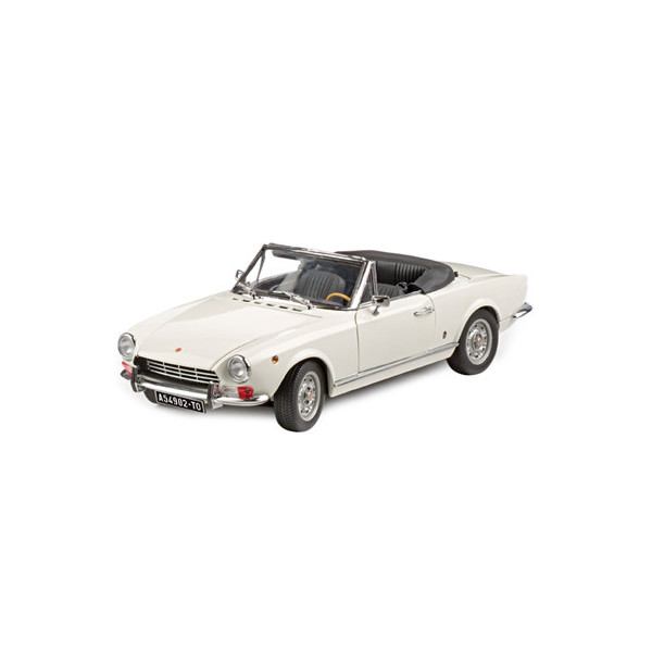 Sun Star 1:18 scale item 4902 The Platinum Collection Fiat 124 Spider AS
