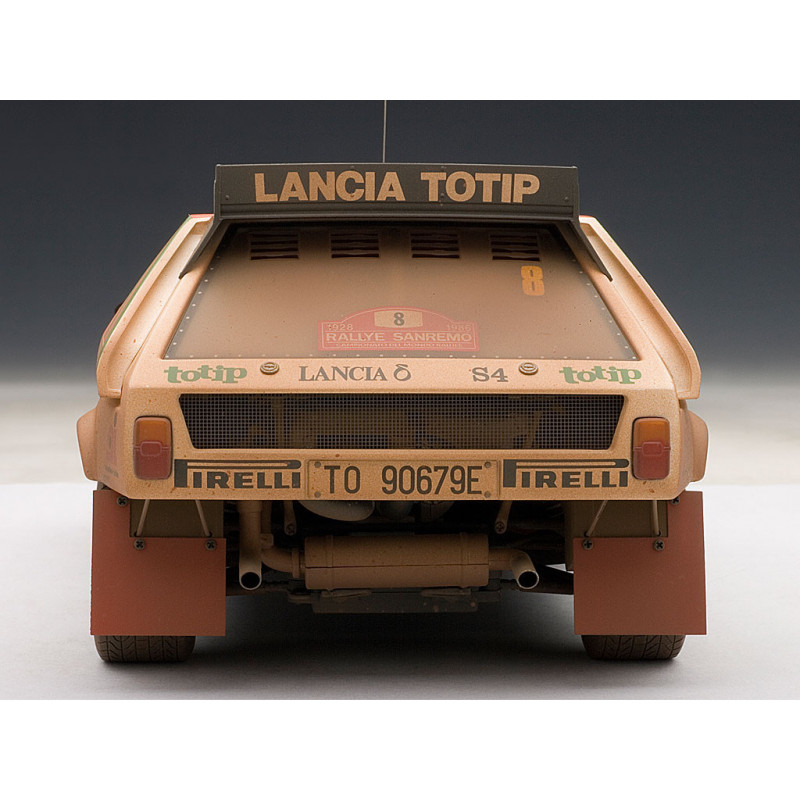 AUTOart 1:18 scale item 88619 Signature Collection Lancia Delta S4 Rally  Sanremo 1986 n.8 G.Cerri/D.Cerrato Muddy Finish