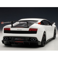 AUTOart 1:18 scale item 74693 Performance Collection Lamborghini Gallardo LP570-4 Supertrofeo Stradale 2011