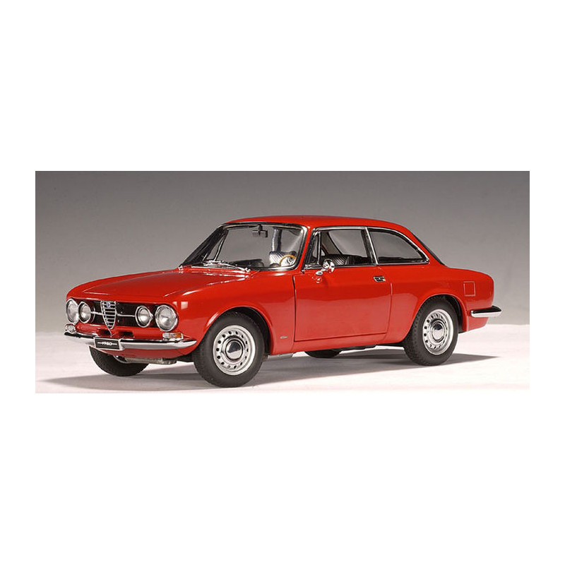 AUTOart 1:18 scale item 70102 Millennium Collection Alfa Romeo 1750 GTV 1967