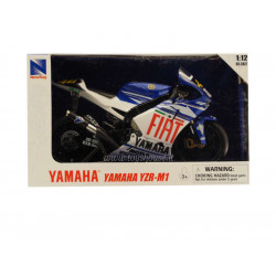 Moto Yamaha YZR-M1 - Valentino Rossi