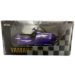45653 - Yamaha SRX 700...