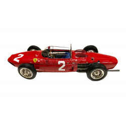 CMC scala 1:18 articolo M068 Ferrari F1 Dino 156 Sharknose P.Hill Campione del Mondo 1961 Edizione Limitata 6.000 pz