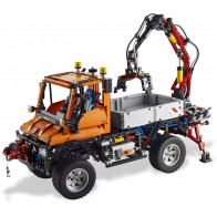 Lego Technic 8110 Mercedes-Benz Unimog U 400
