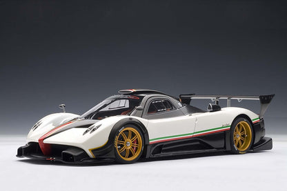 AUTOart scala 1:18 articolo 78262 Signature Collection Pagani Zonda R 2009 Italia