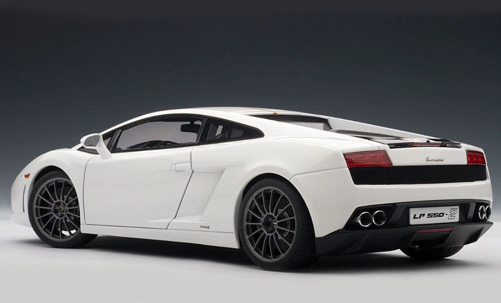 AUTOart scala 1:18 articolo 74587 Performance Collection Lamborghini Gallardo LP560-4 2008