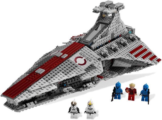 Lego Star Wars 8039 Venator-Class Republic Attack Cruiser