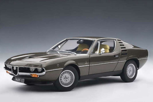 AUTOart scala 1:18 articolo 70173 Millennium Collection Alfa Romeo Montreal 1970
