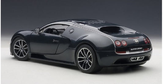 AUTOart 1:18 scale item 70938 Signature Collection Bugatti Veyron Super Sport