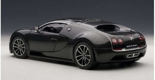 AUTOart 1:18 scale item 70937 Signature Collection Bugatti Veyron Super Sport